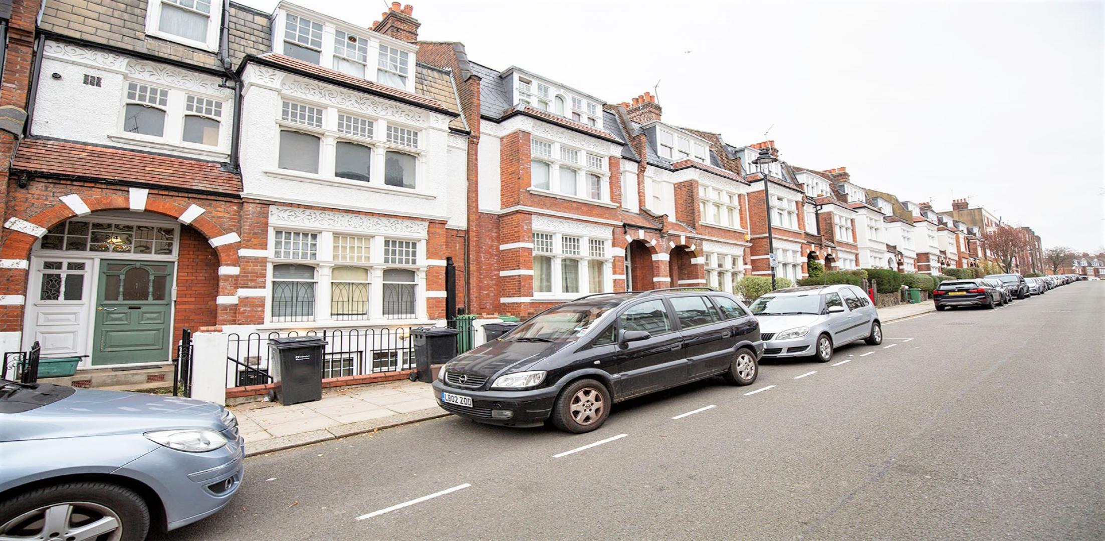 			1 Bedroom, 1 bath, 1 reception Flat			 Glenmore Road, BELSIZE PARK